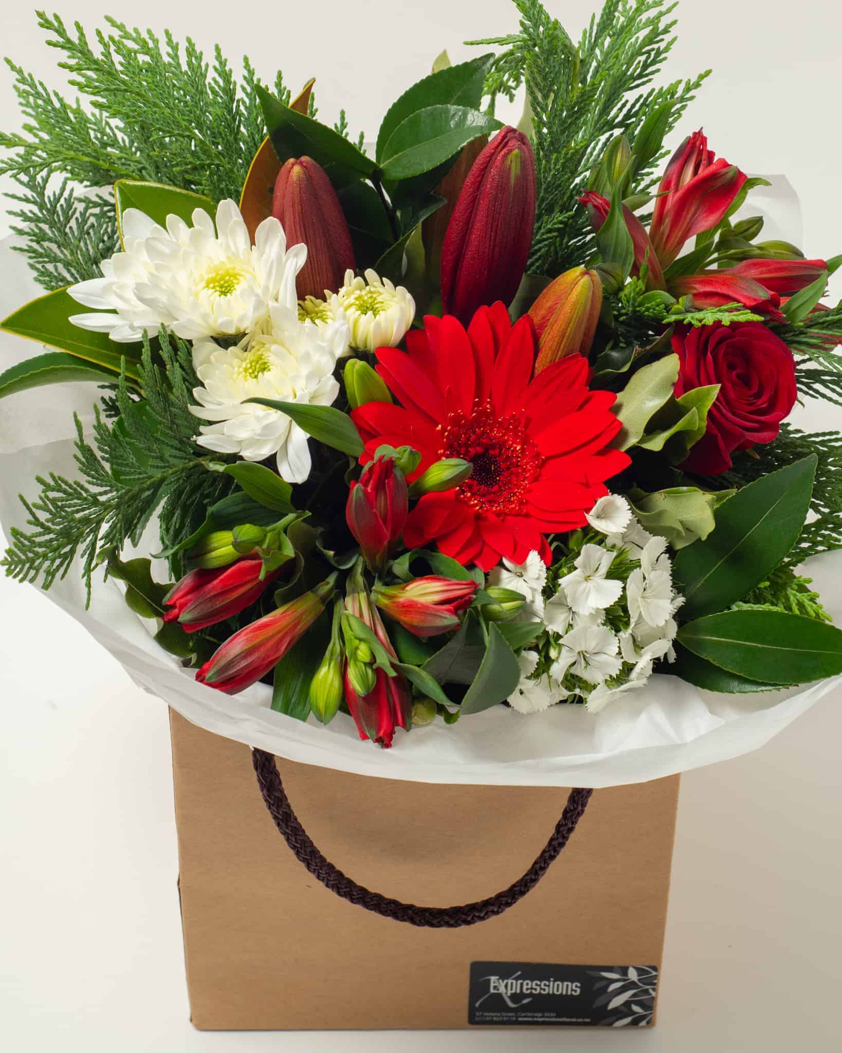 expressions-local-cambridge-hamilton-florist-delivery-vintage-red-flower-box-bouquet
