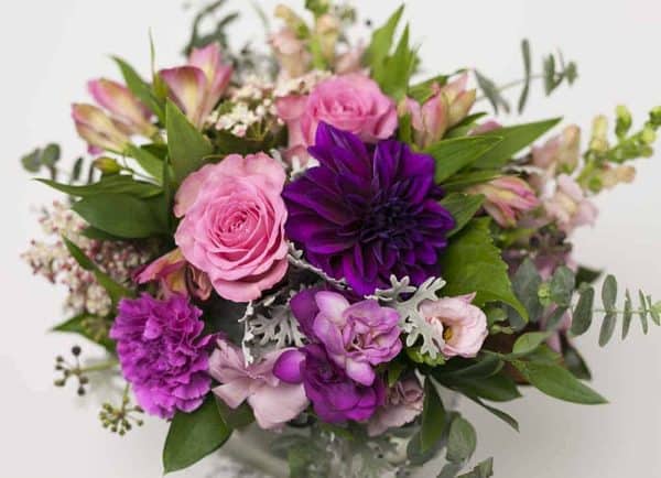 posy-in-vase-florist-hamilton-cambridge-expressions-cl