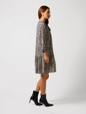 expressions-stella-gemma-SG25AW472-clothing-Laura-Dress -Bow-Tied-Indigo-1