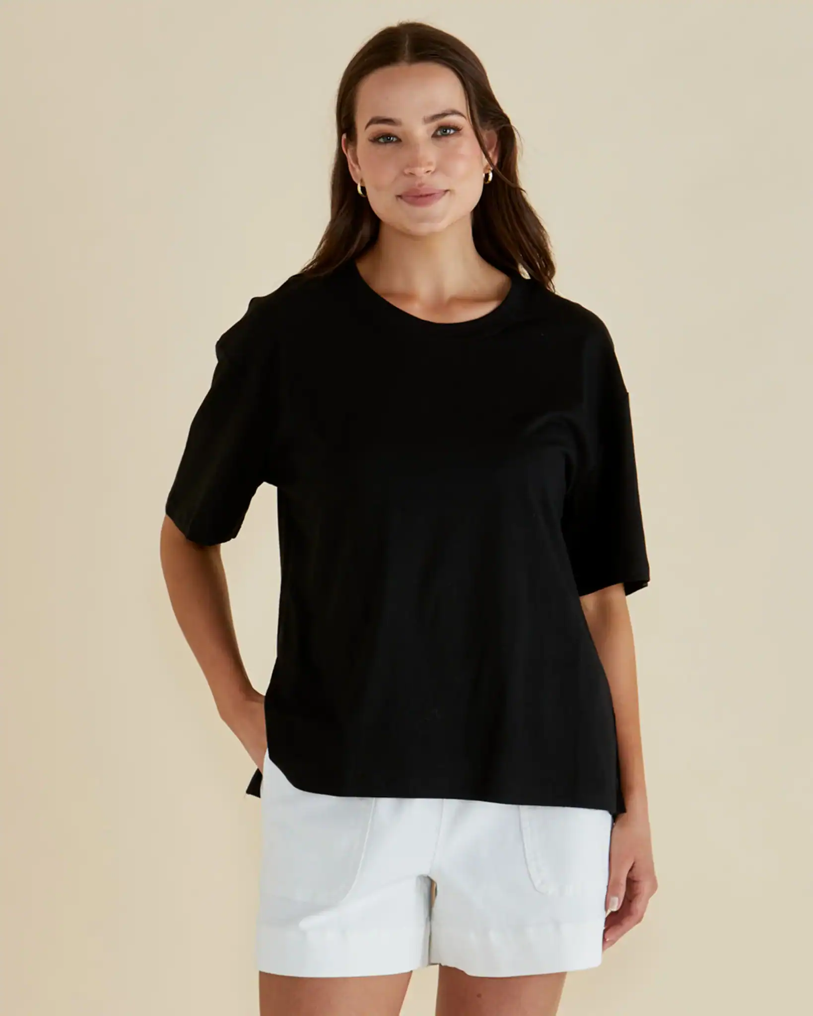 Relax Boxy Tee - Black - Image 1