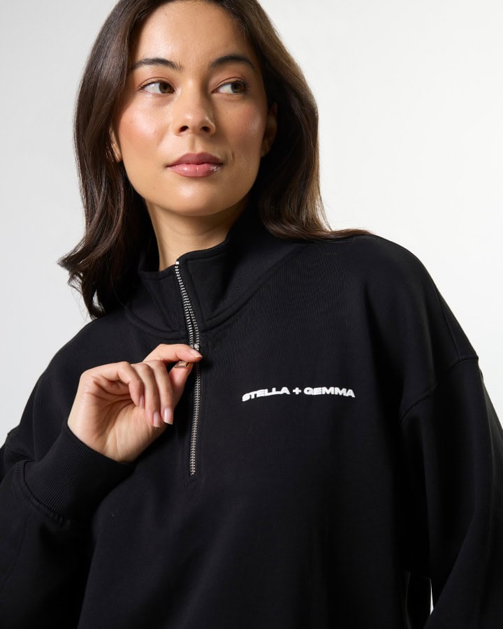 Core 1/4 Zip Sweat - Black - Image 2