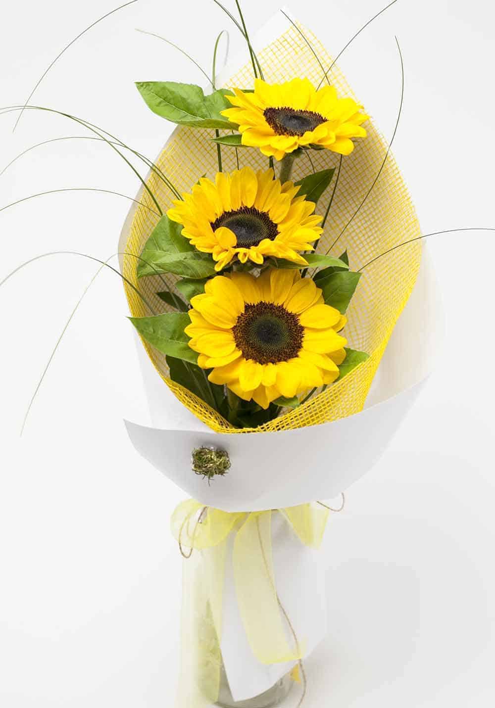 Sunflower Bouquet - Image 1